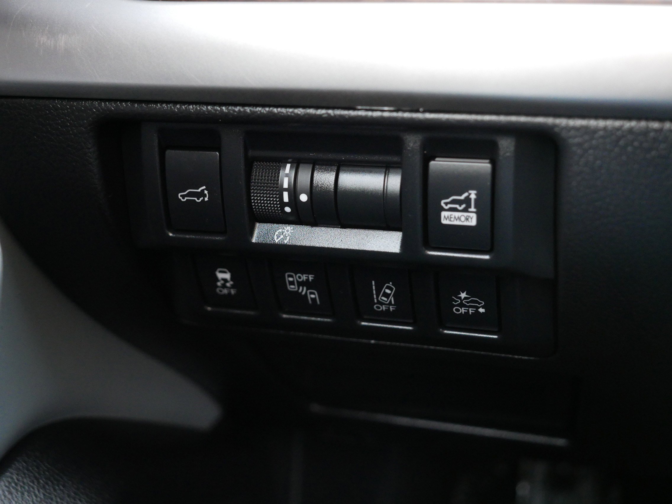 Used 2018 Subaru Outback 2.5i Limited image 26