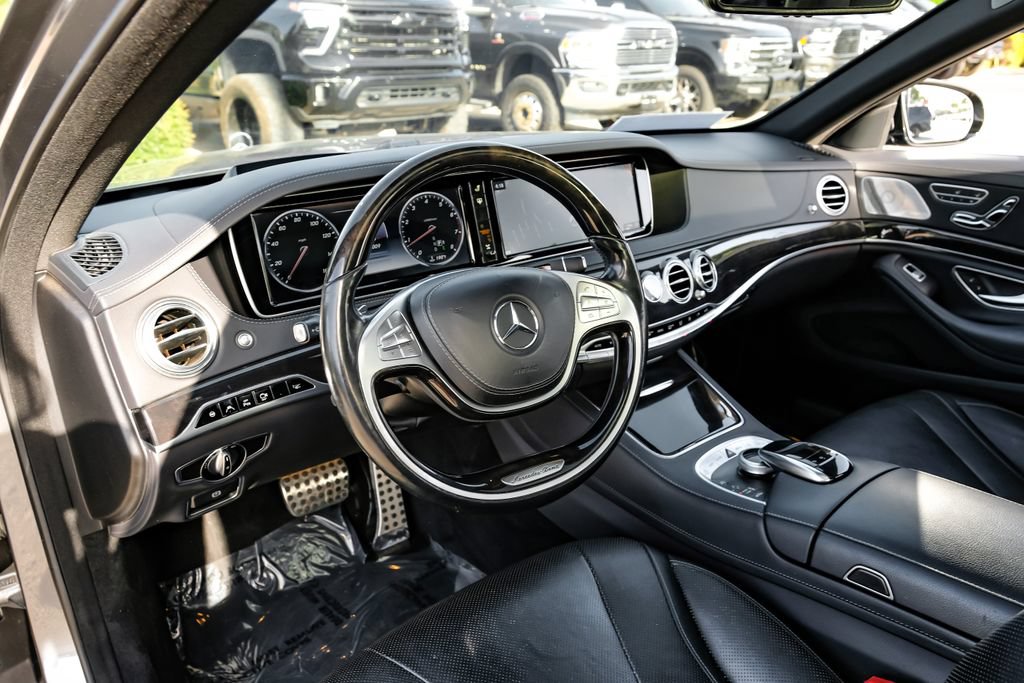 Used 2016 Mercedes-Benz S 550 Sedan image 11