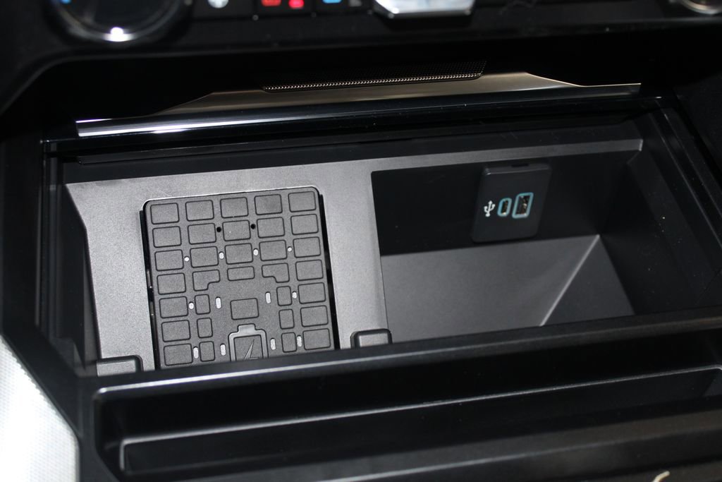 New 2026 Ford F350 Platinum image 49