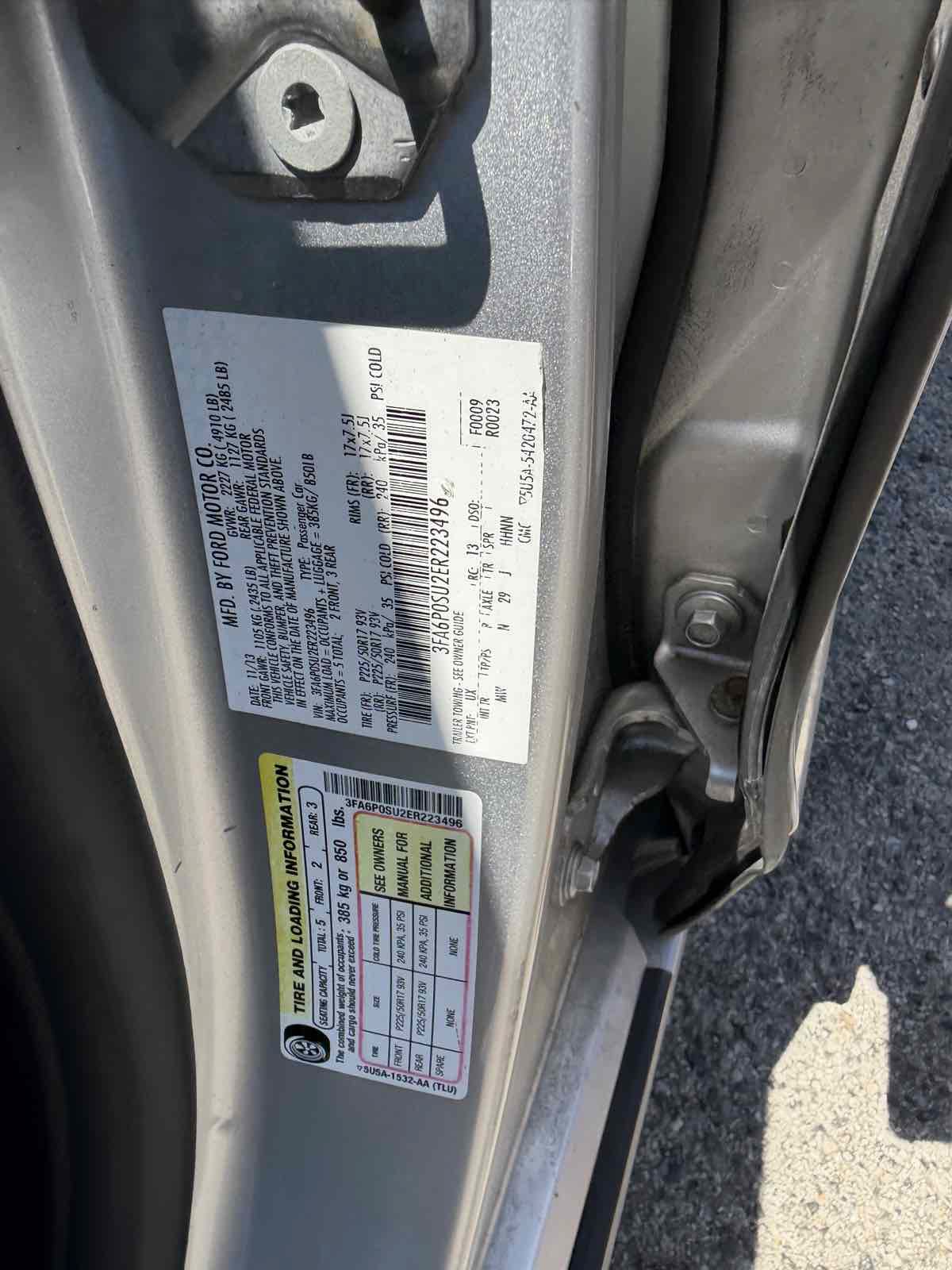 Used 2014 Ford Fusion Energi Titanium FWD image 19