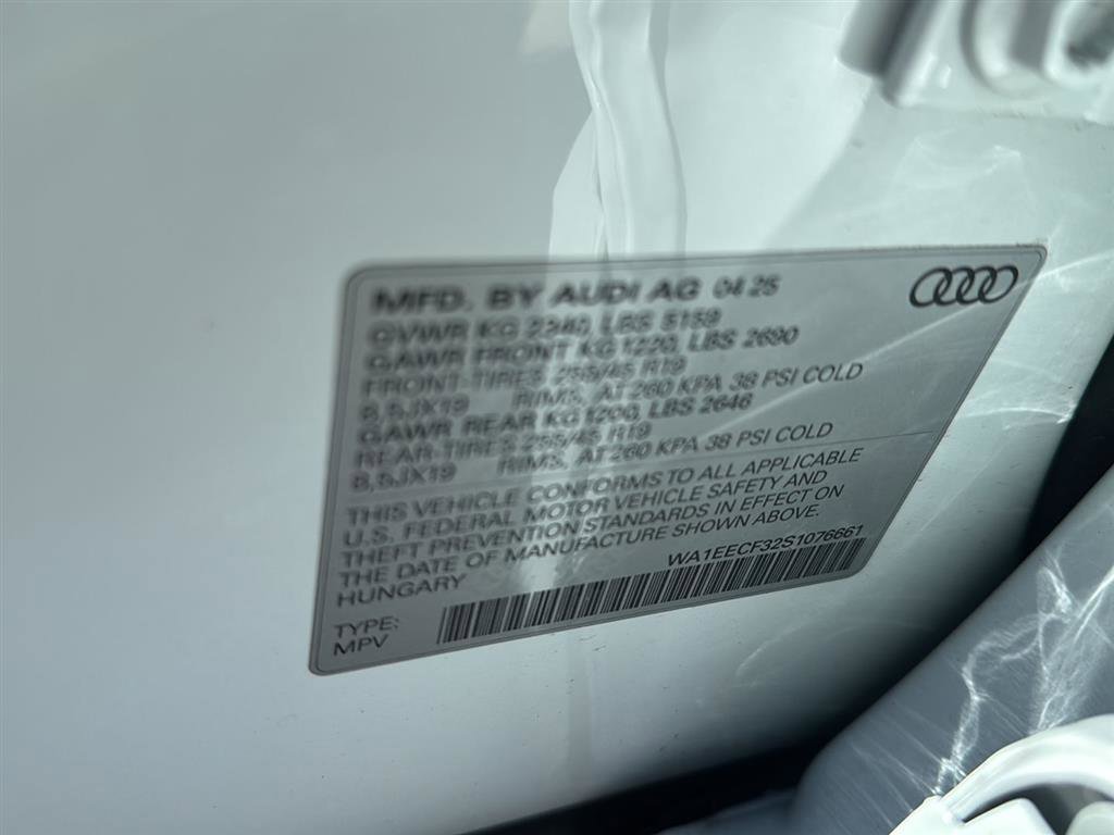 Used 2025 Audi Q3 2.0T Premium Plus w/ Premium Plus Package image 16