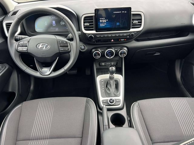 Certified 2023 Hyundai Venue Limited w/ Cargo Package FWD image 12