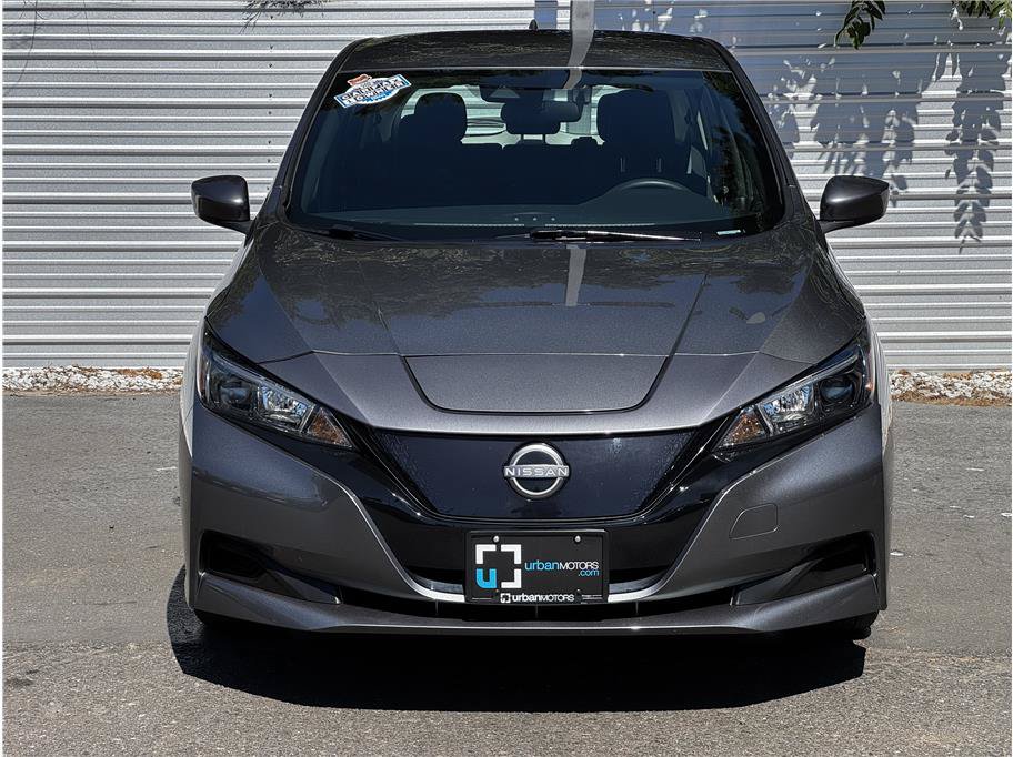 Used 2025 Nissan Leaf S FWD image 7