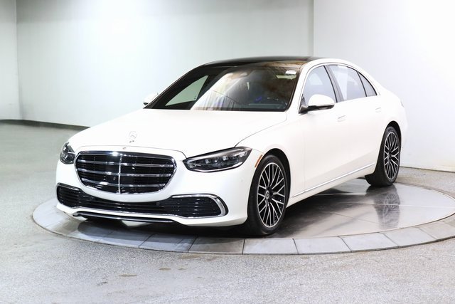 Used 2023 Mercedes-Benz S 580 4MATIC Sedan image 16
