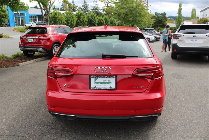 Used 2017 Audi A3 e-tron Premium w/ Sport Package FWD image 4