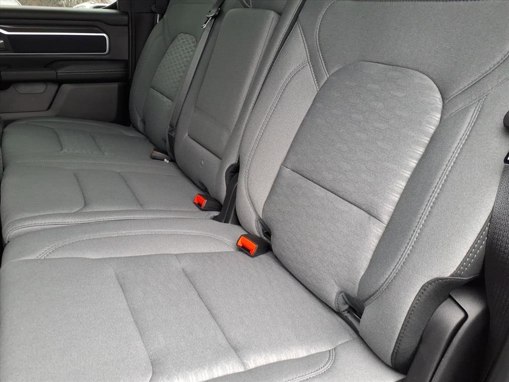 New 2026 RAM 1500 4x4 Crew Cab image 10