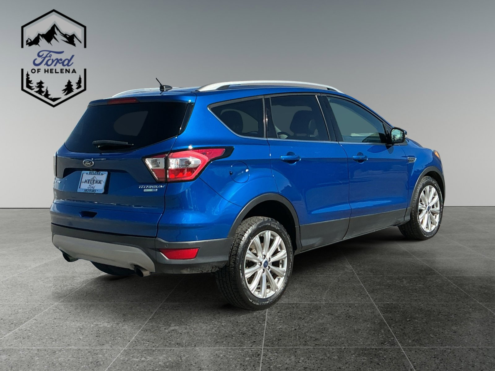 Used 2017 Ford Escape Titanium image 5