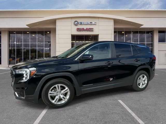 Used 2023 GMC Terrain SLE image 7