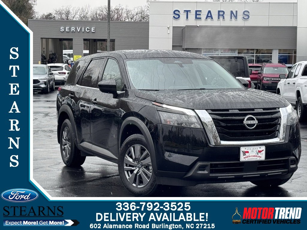 Used 2025 Nissan Pathfinder S