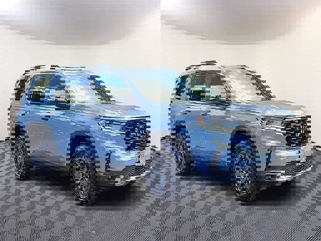 New 2025 Honda Pilot TrailSport image 2