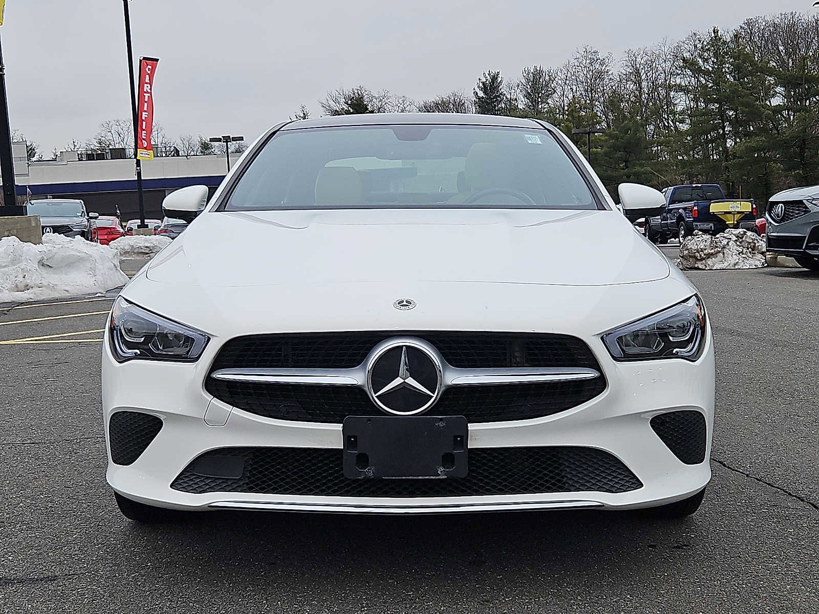 Used 2023 Mercedes-Benz CLA 250 4MATIC image 2