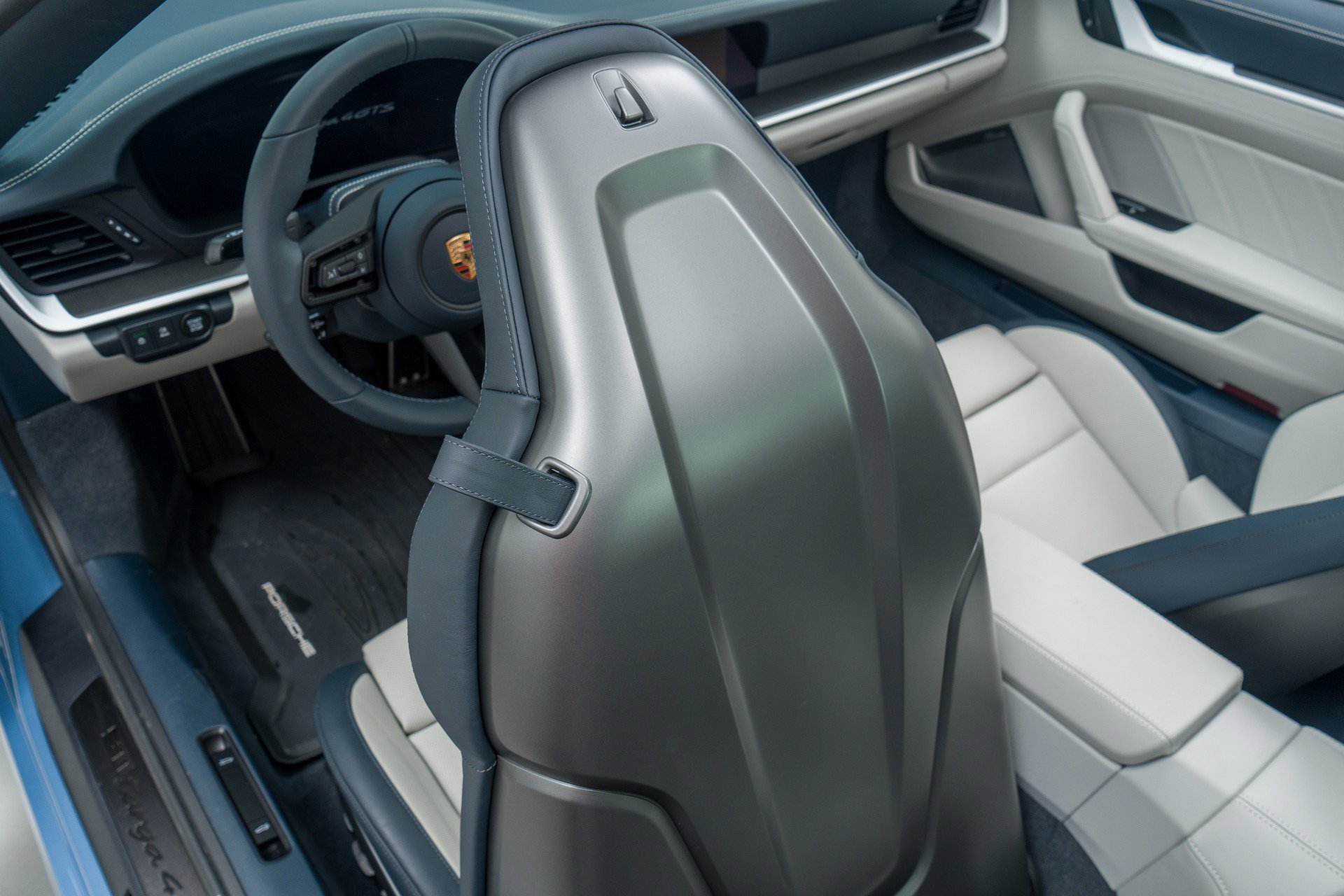 Used 2026 Porsche 911 Targa 4 GTS image 28