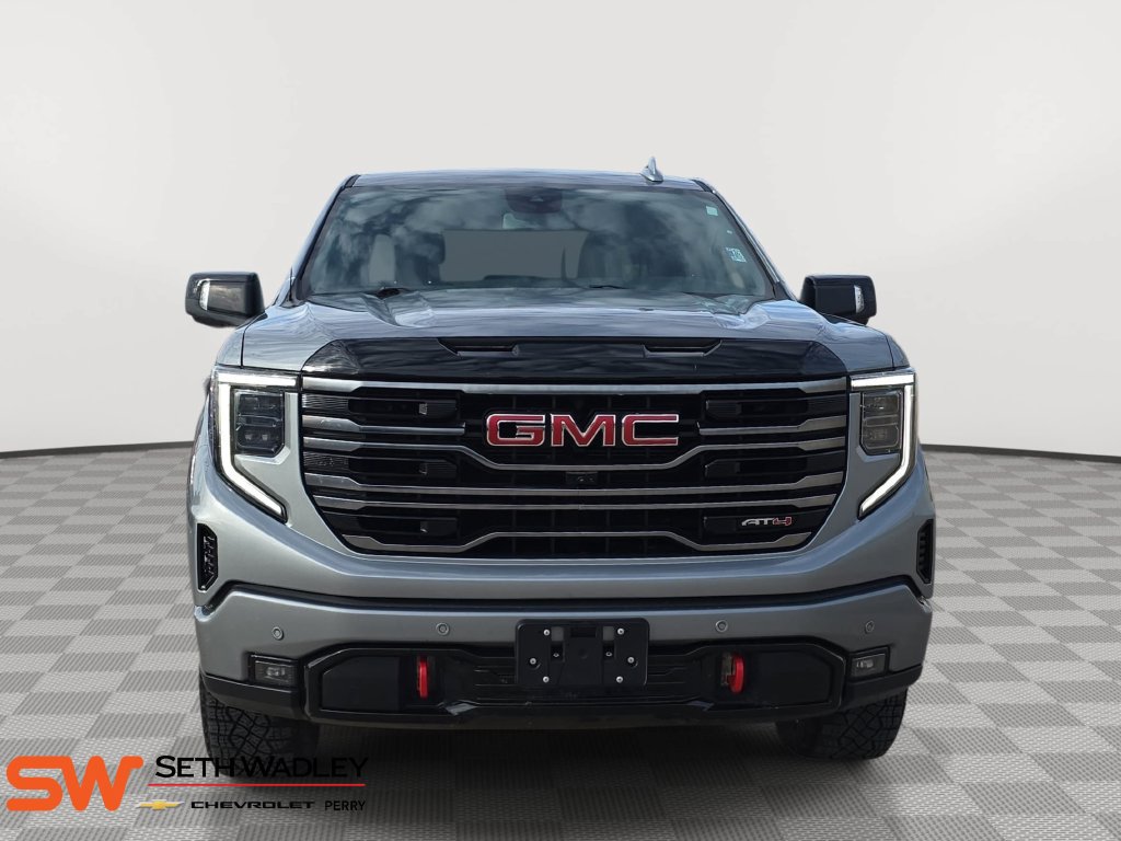 Used 2025 GMC Sierra 1500 AT4 AWD/4WD image 2