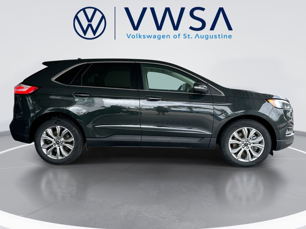Used 2024 Ford Edge Titanium image 9