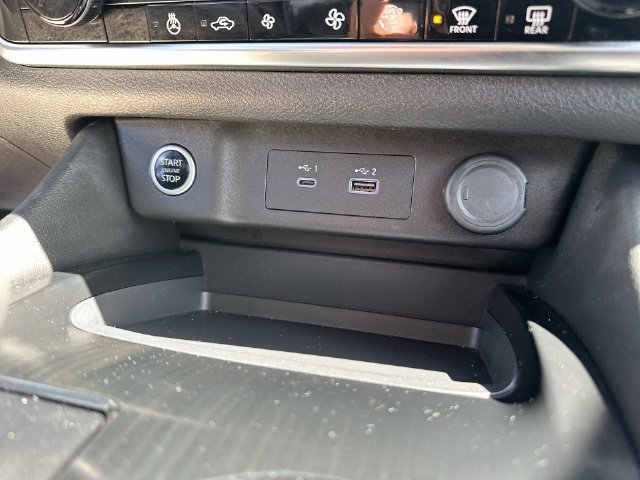 Used 2023 Nissan Rogue SL AWD/4WD image 42