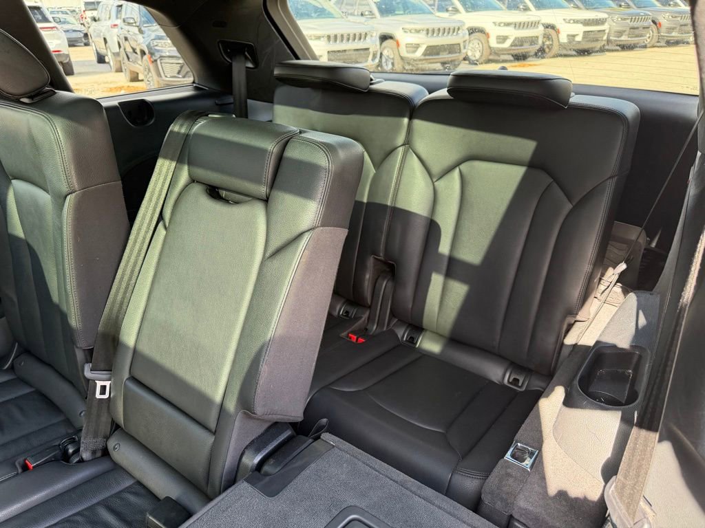 Used 2019 Audi Q7 2.0T Premium Plus w/ Premium Plus Package AWD/4WD image 30