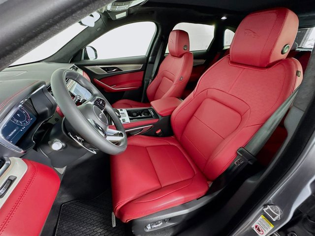 New 2026 Jaguar F-PACE R-Dynamic S image 11