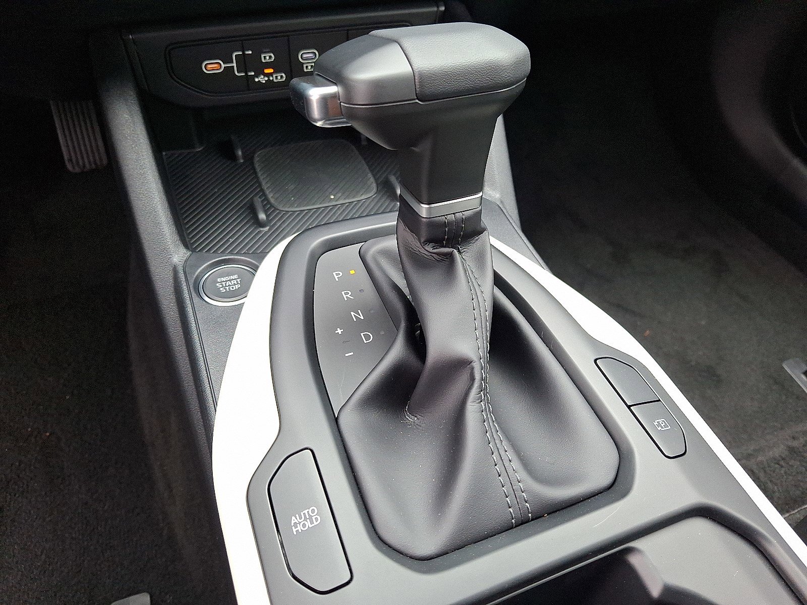 New 2025 Kia K4 GT-Line image 13