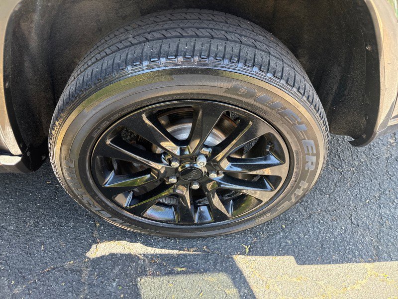 Used 2019 Jeep Grand Cherokee Altitude image 38