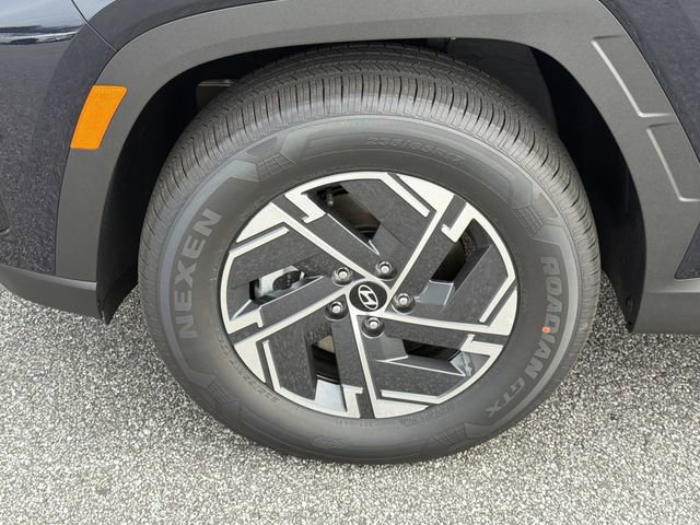New 2026 Hyundai Tucson Blue SE image 11