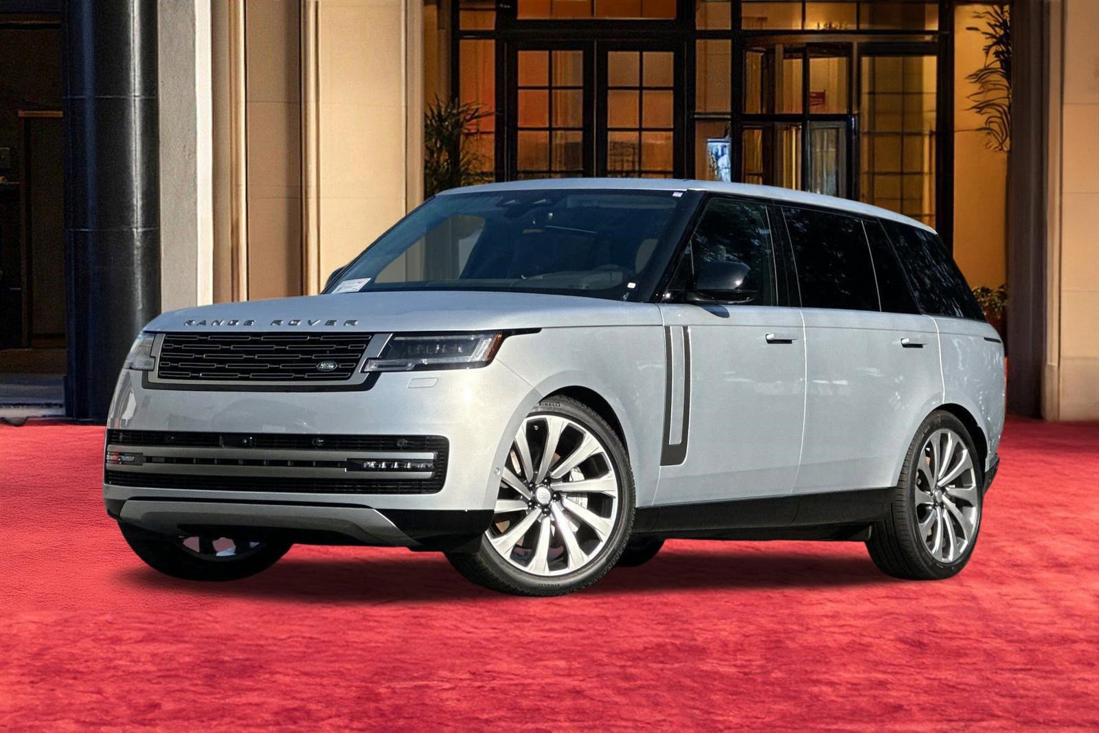 New 2025 Land Rover Range Rover Long Wheelbase SE