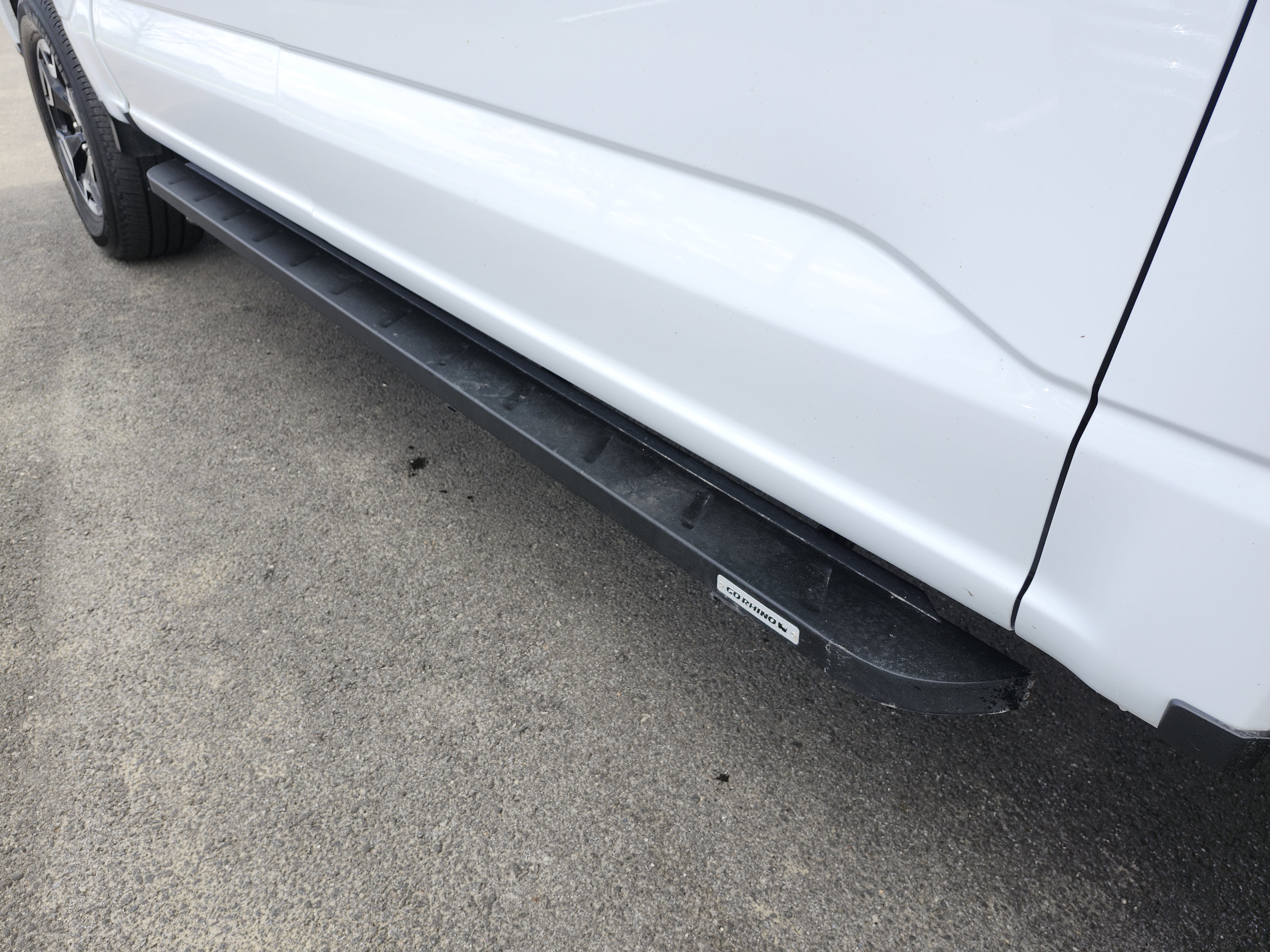 Used 2023 Ford F150 Lightning Pro image 13