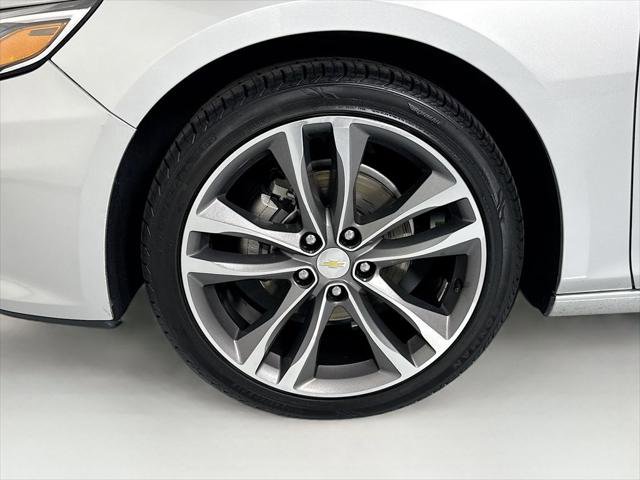 Used 2022 Chevrolet Malibu LT image 30