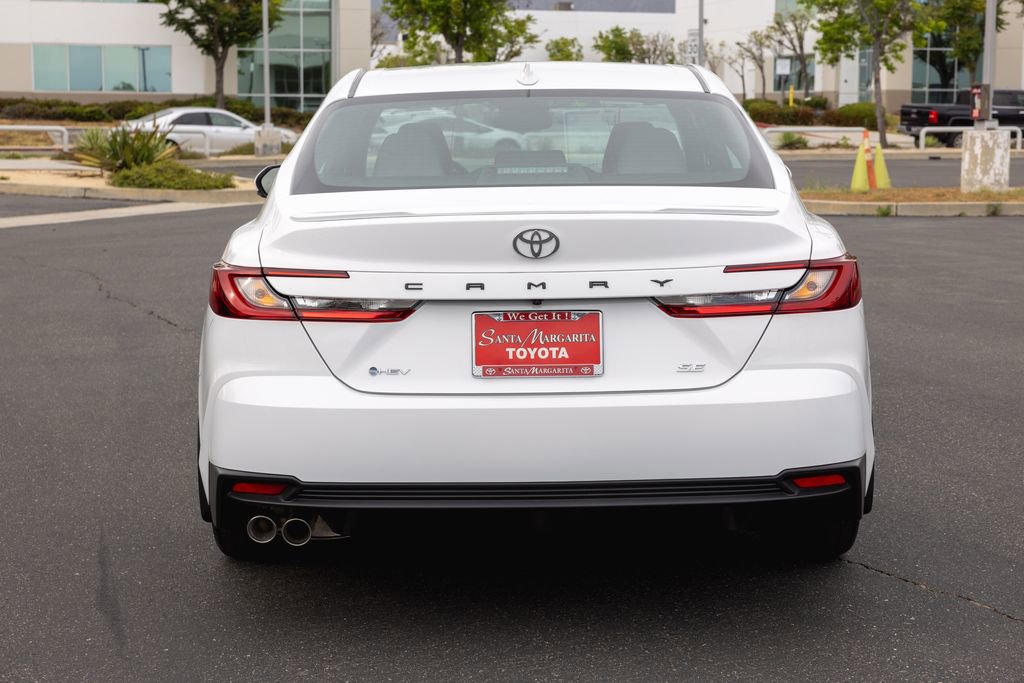 Used 2026 Toyota Camry SE FWD image 6