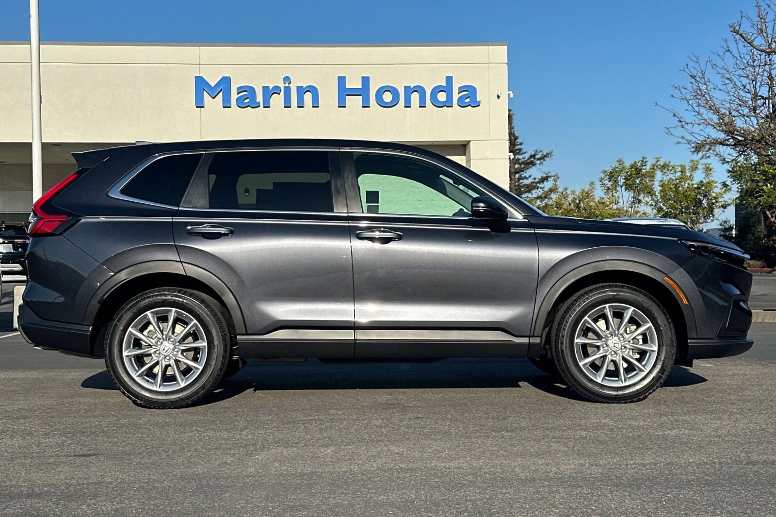 New 2026 Honda CR-V EX image 3