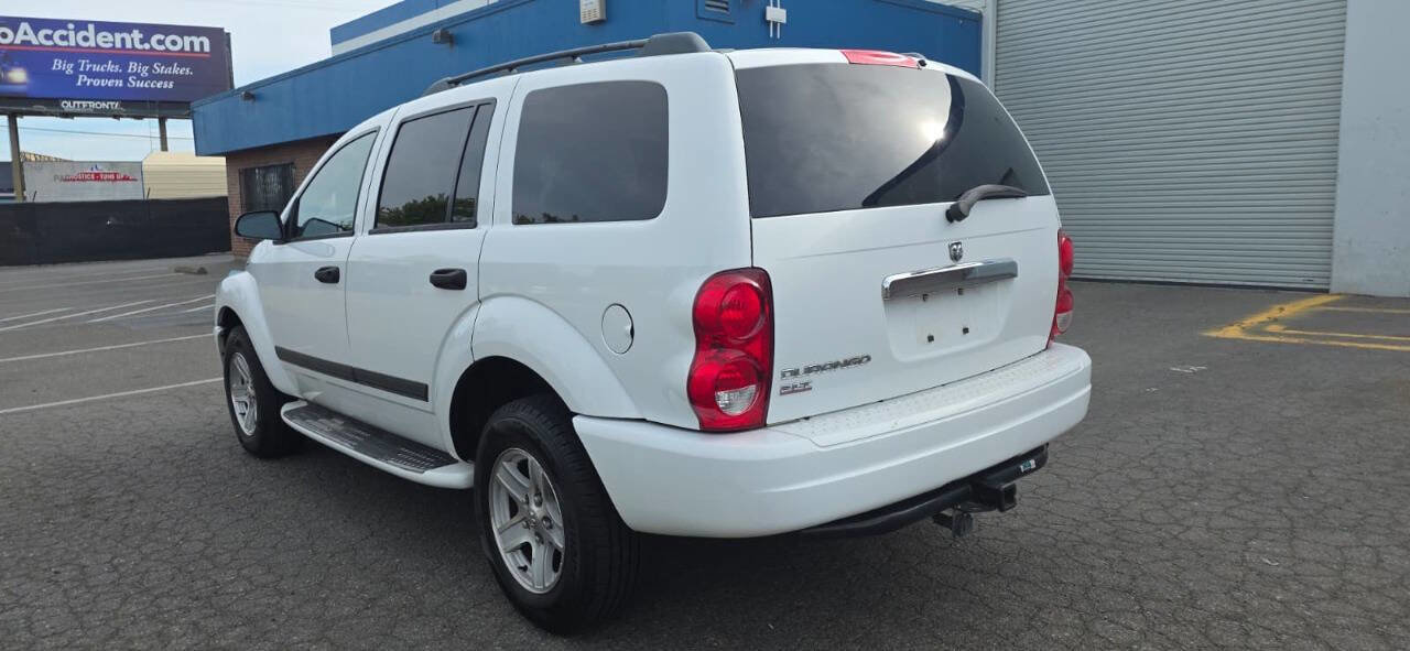 Used 2006 Dodge Durango SLT w/ Interior Convenience Group AWD/4WD image 4