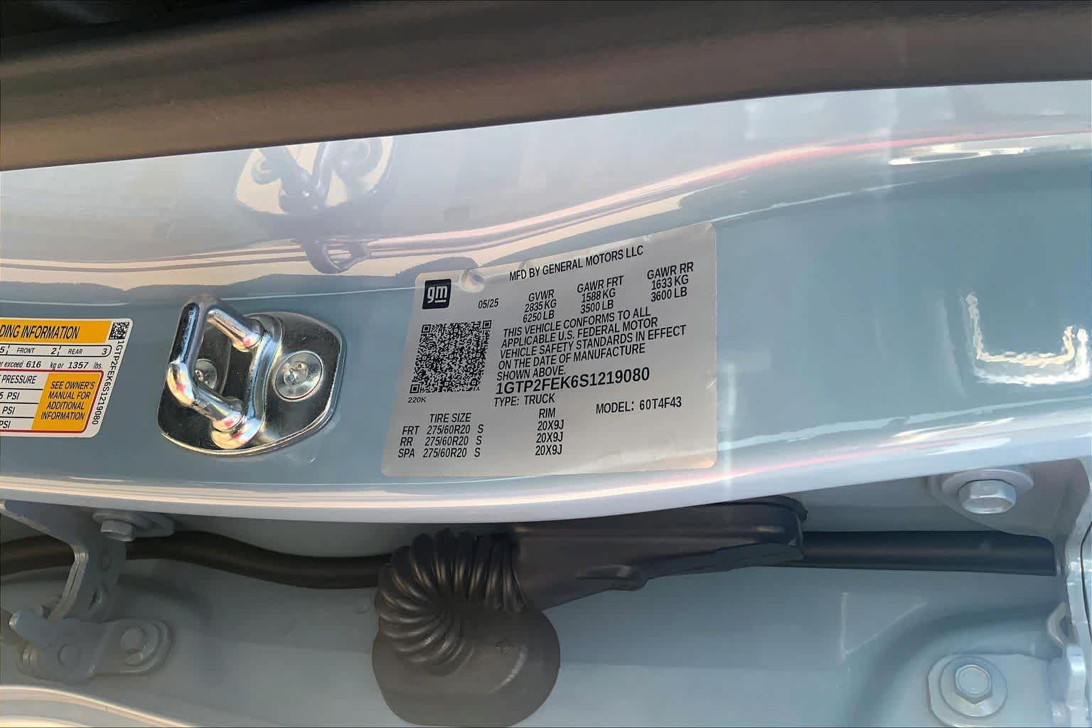 Certified 2025 GMC Canyon Denali AWD/4WD image 36