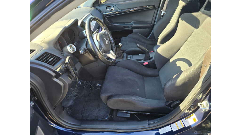 Used 2014 Mitsubishi Lancer Evolution GSR AWD/4WD image 18
