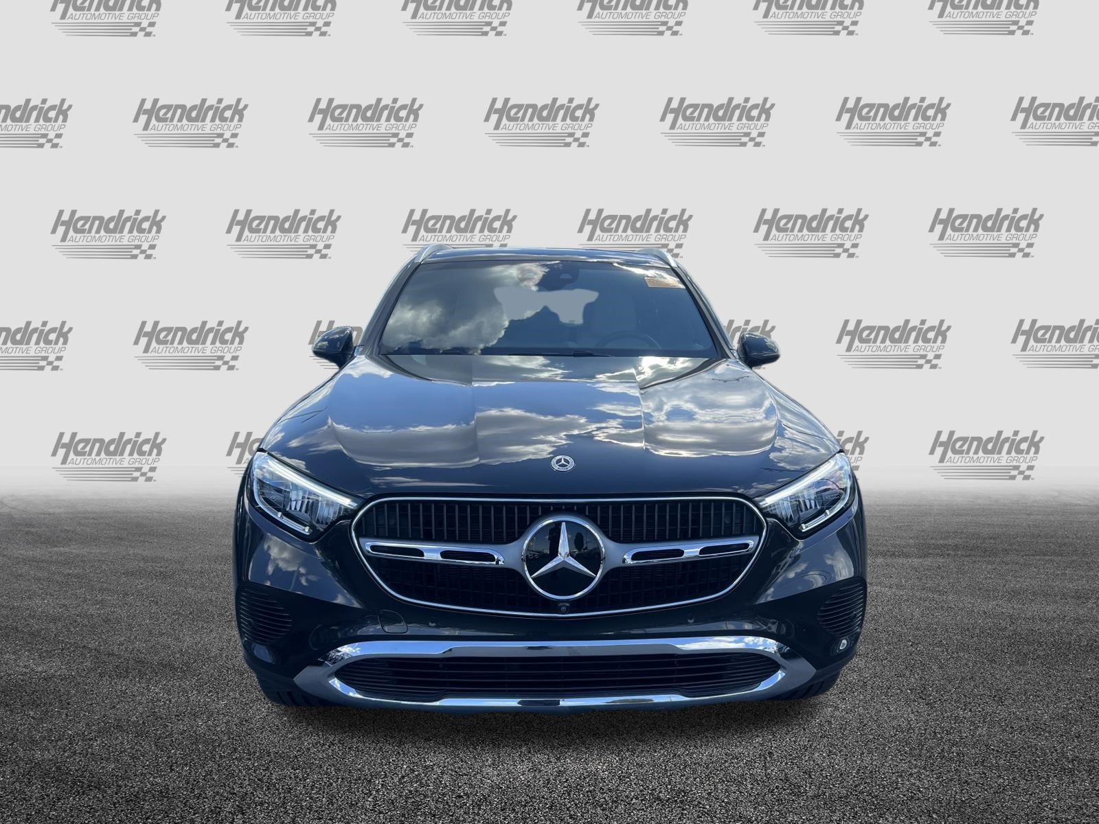 Certified 2026 Mercedes-Benz GLC 300 image 3