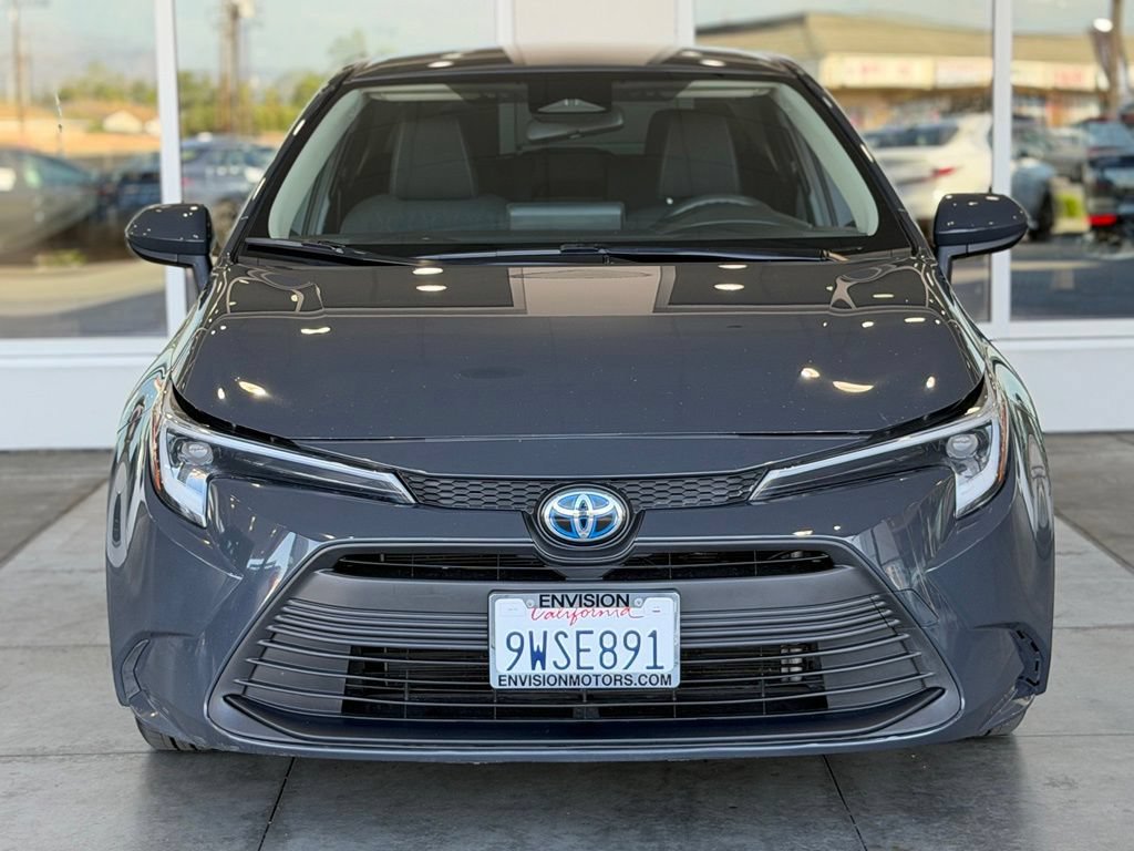 Used 2023 Toyota Corolla LE w/ Carpet Mat Package (TMS) FWD image 4