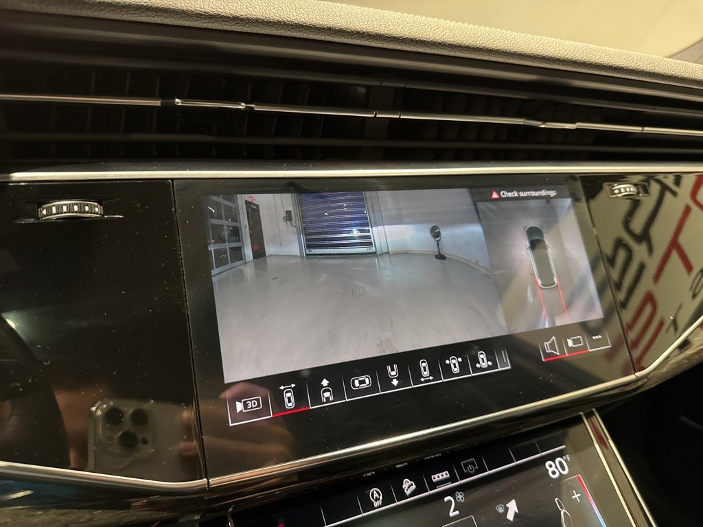 Used 2025 Audi Q7 3.0T Premium Plus image 25