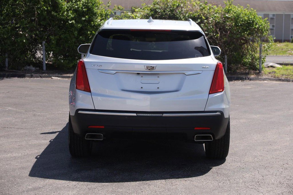 Used 2019 Cadillac XT5 Premium Luxury FWD image 6