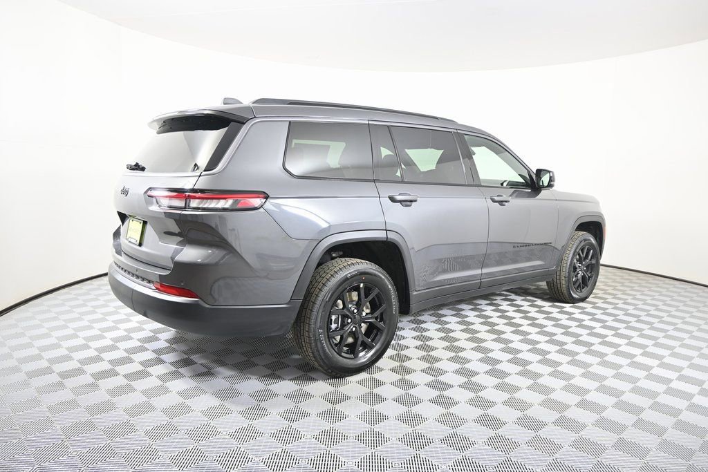New 2026 Jeep Grand Cherokee L 4WD image 6