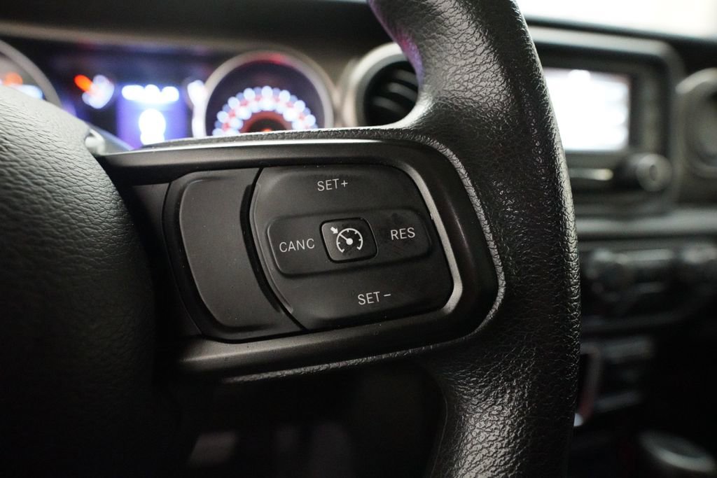 Used 2018 Jeep Wrangler Unlimited Sport AWD/4WD image 18