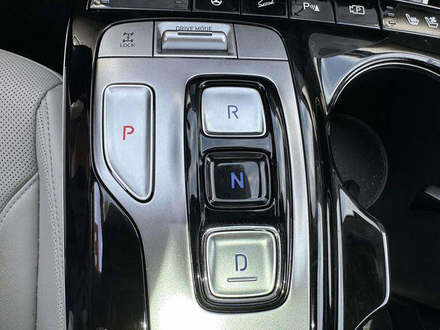 Certified 2024 Hyundai Tucson Limited AWD/4WD image 30