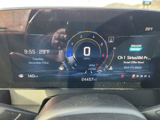 Used 2024 Chevrolet Traverse LT image 37