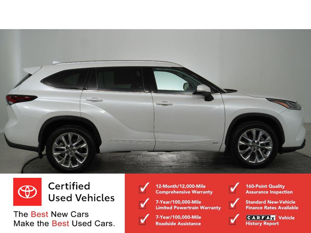 Certified 2025 Toyota Highlander Limited image 2