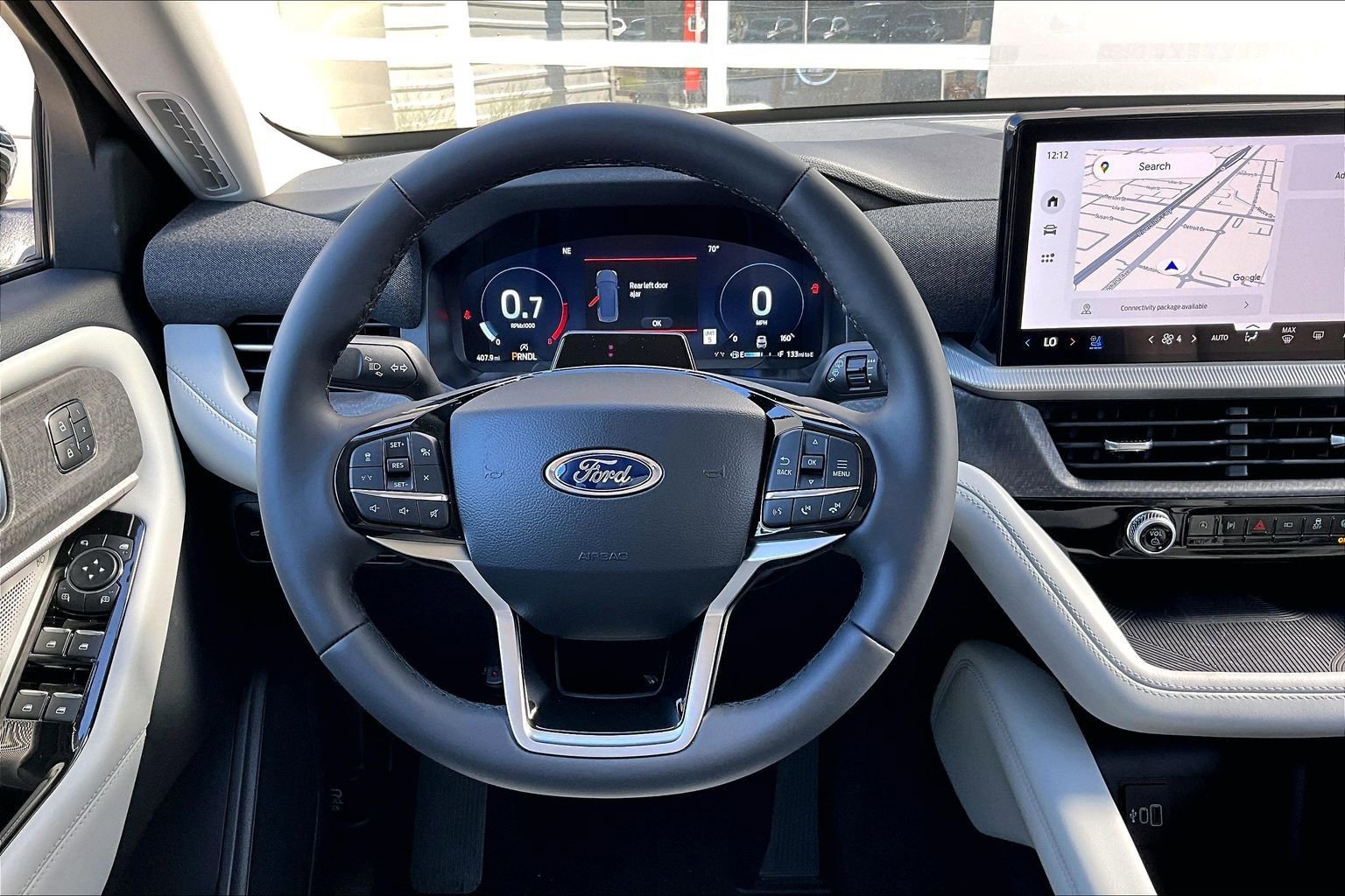 Used 2026 Ford Explorer Platinum w/ LUX Leather Package image 5