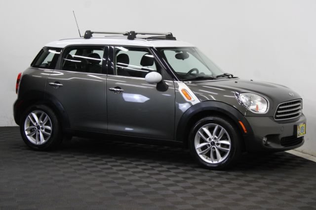 Used 2014 MINI Cooper Countryman FWD image 1