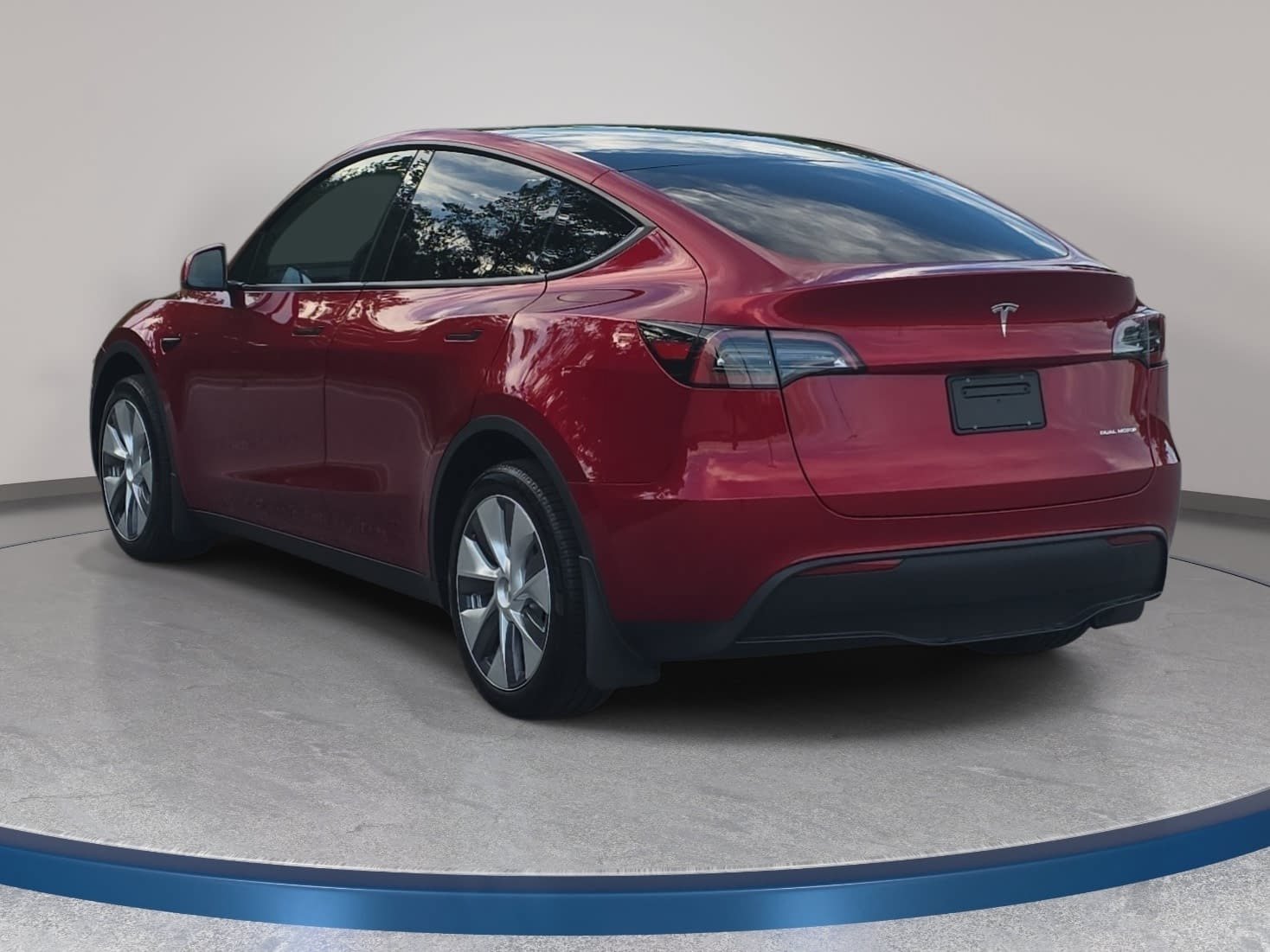 Used 2024 Tesla Model Y Long Range AWD/4WD image 7