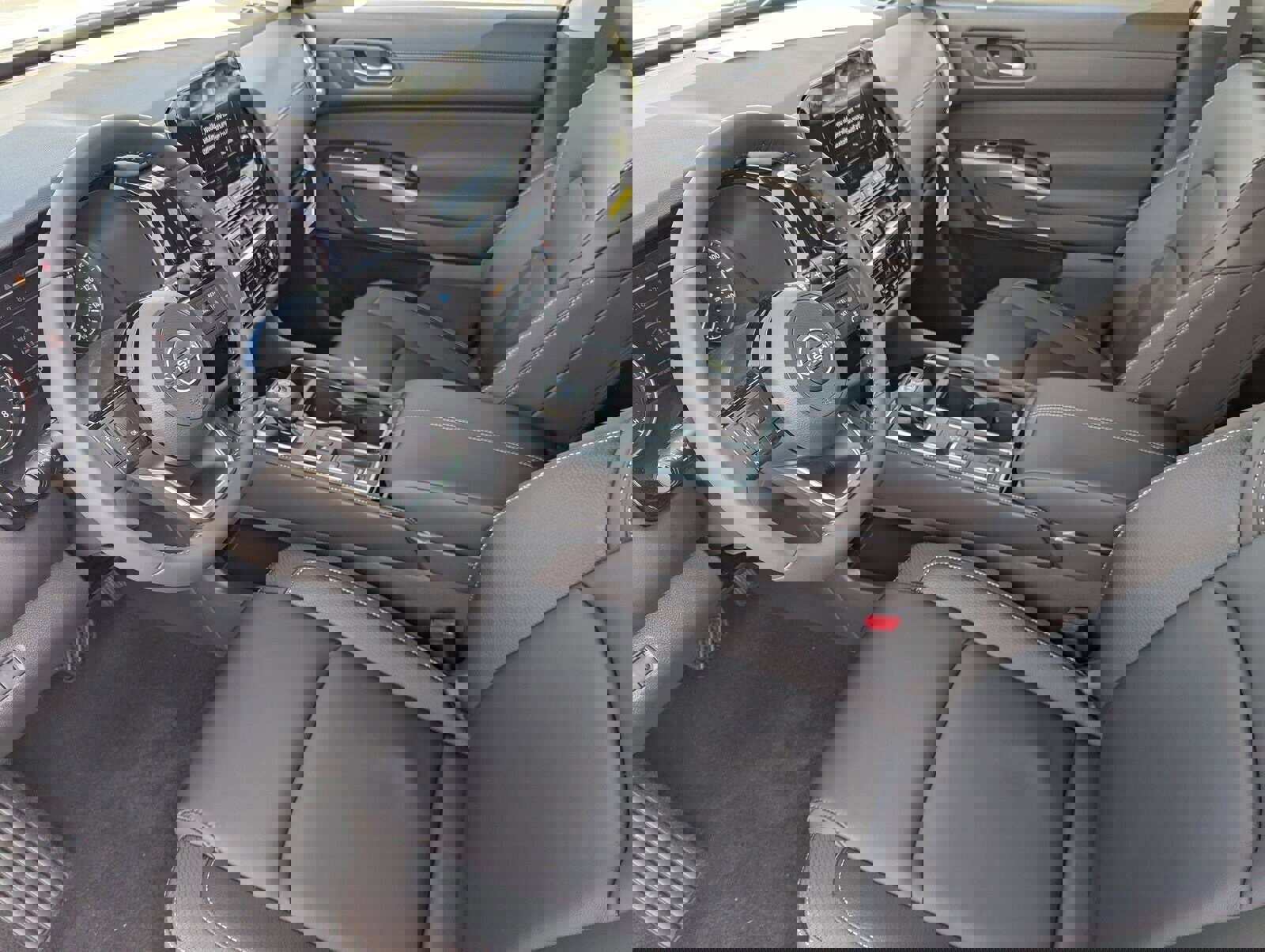 New 2025 Nissan Pathfinder SL image 29