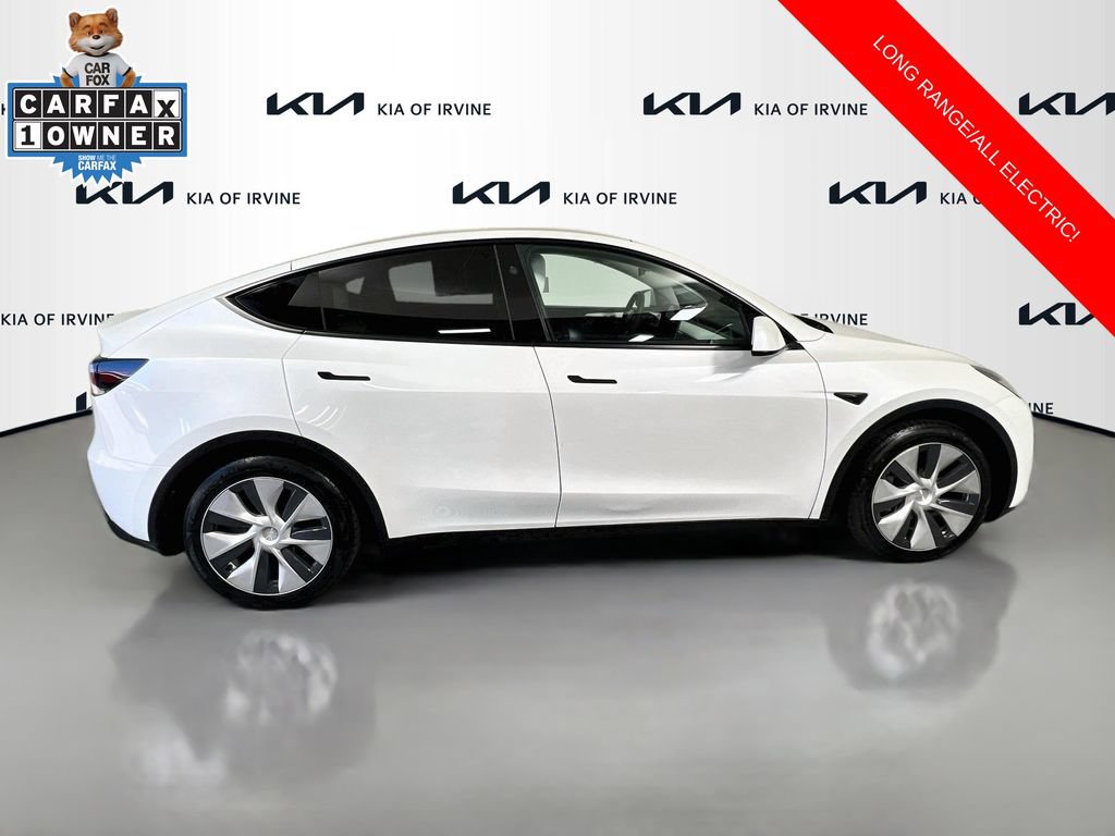 Used 2024 Tesla Model Y Long Range AWD/4WD image 8