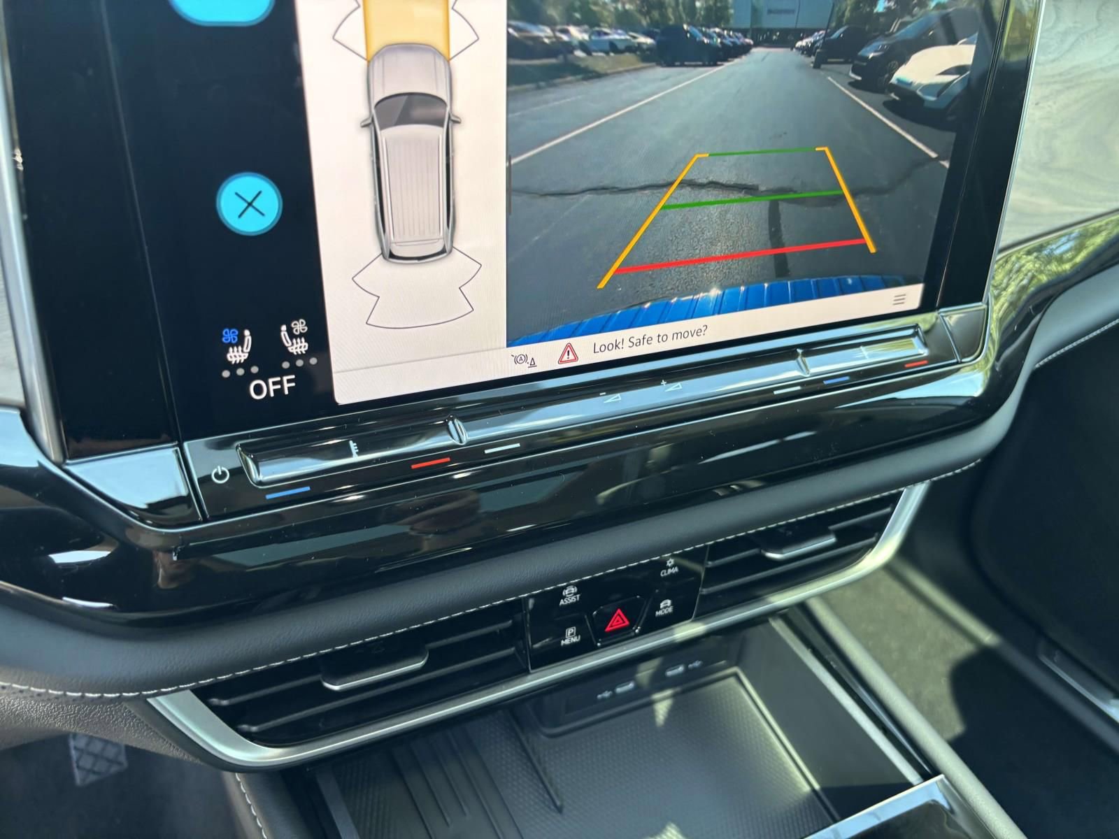 New 2026 Volkswagen Atlas SE image 22