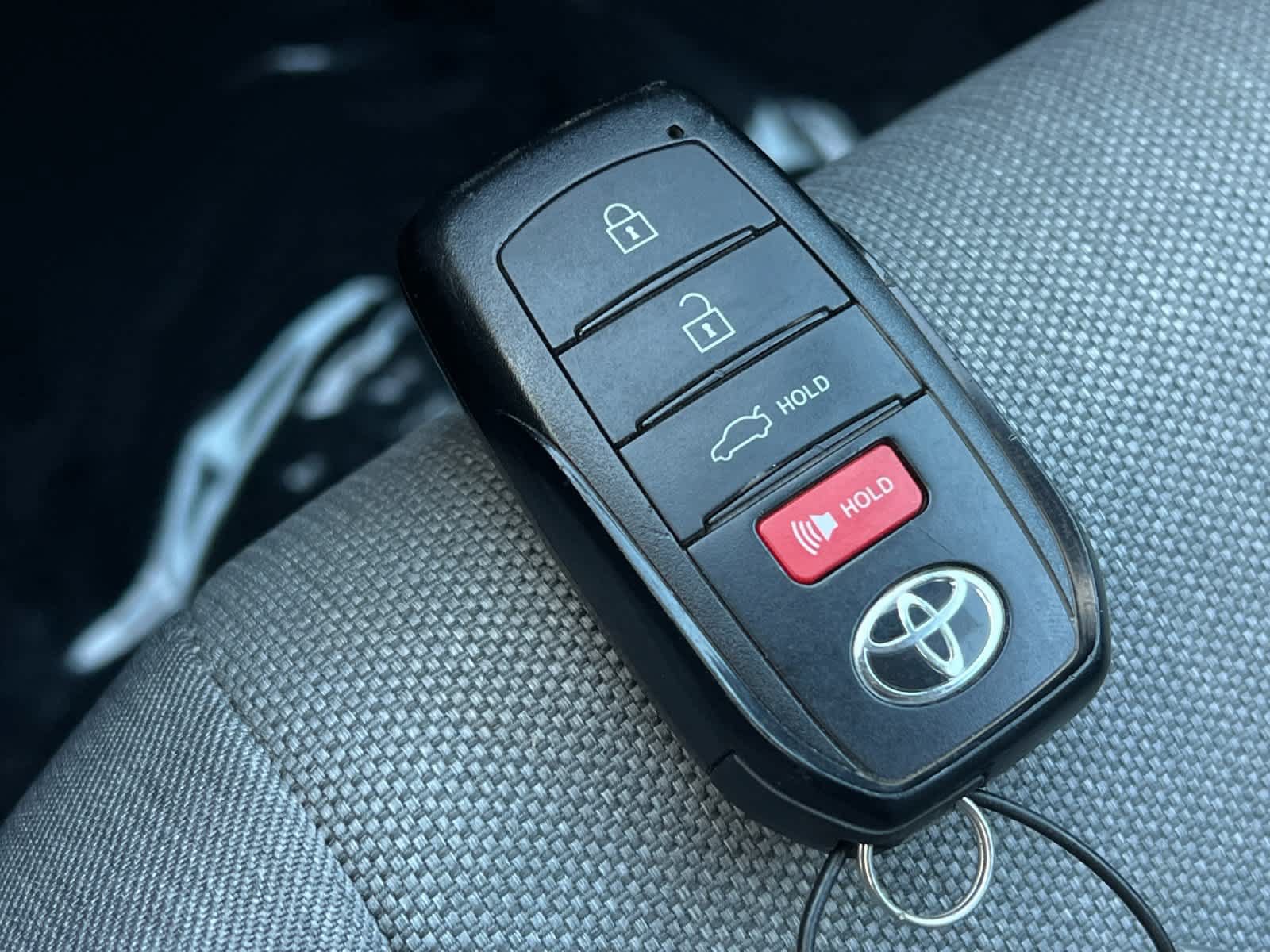 Used 2026 Toyota Camry LE FWD image 28