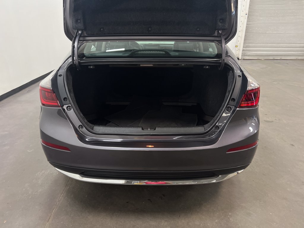 Used 2020 Honda Insight Touring image 23