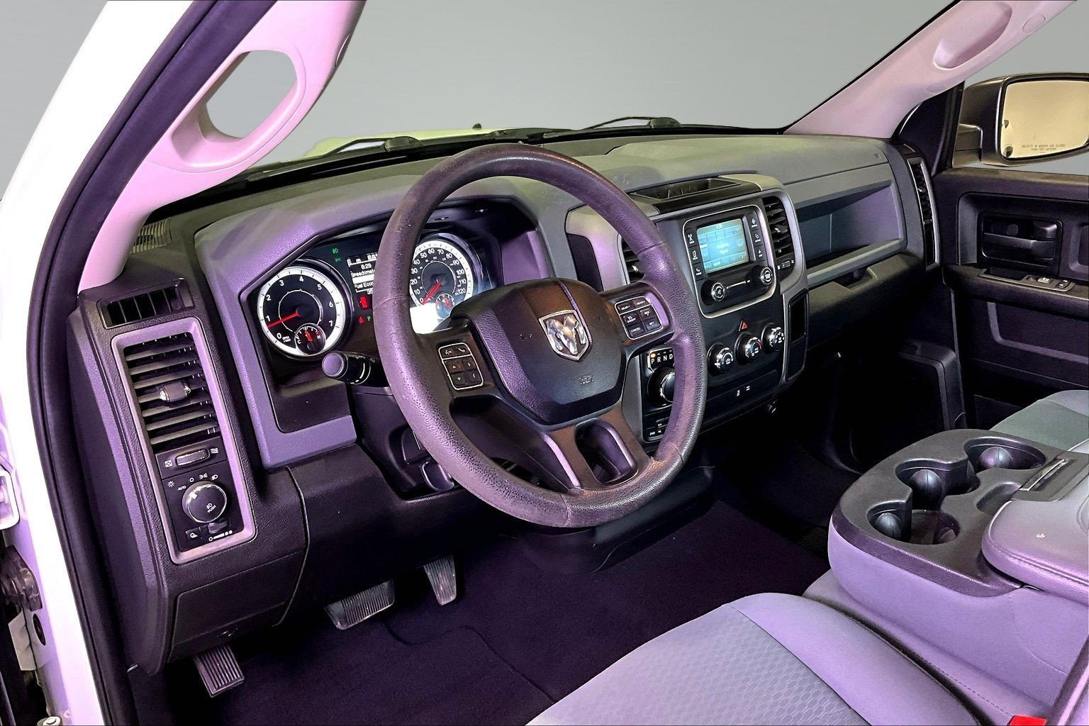 Used 2020 RAM 1500 ST w/ SXT Plus Group AWD/4WD image 16